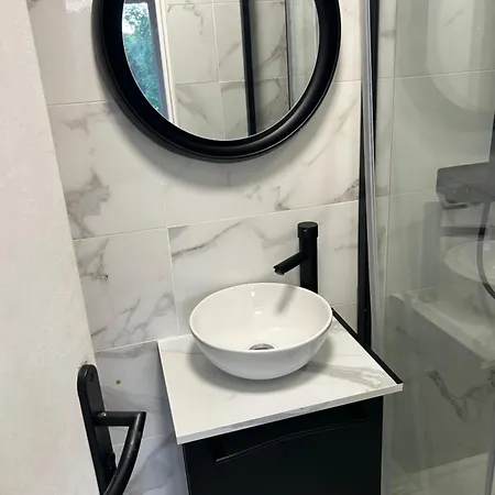 Apartman Luxury Romainville